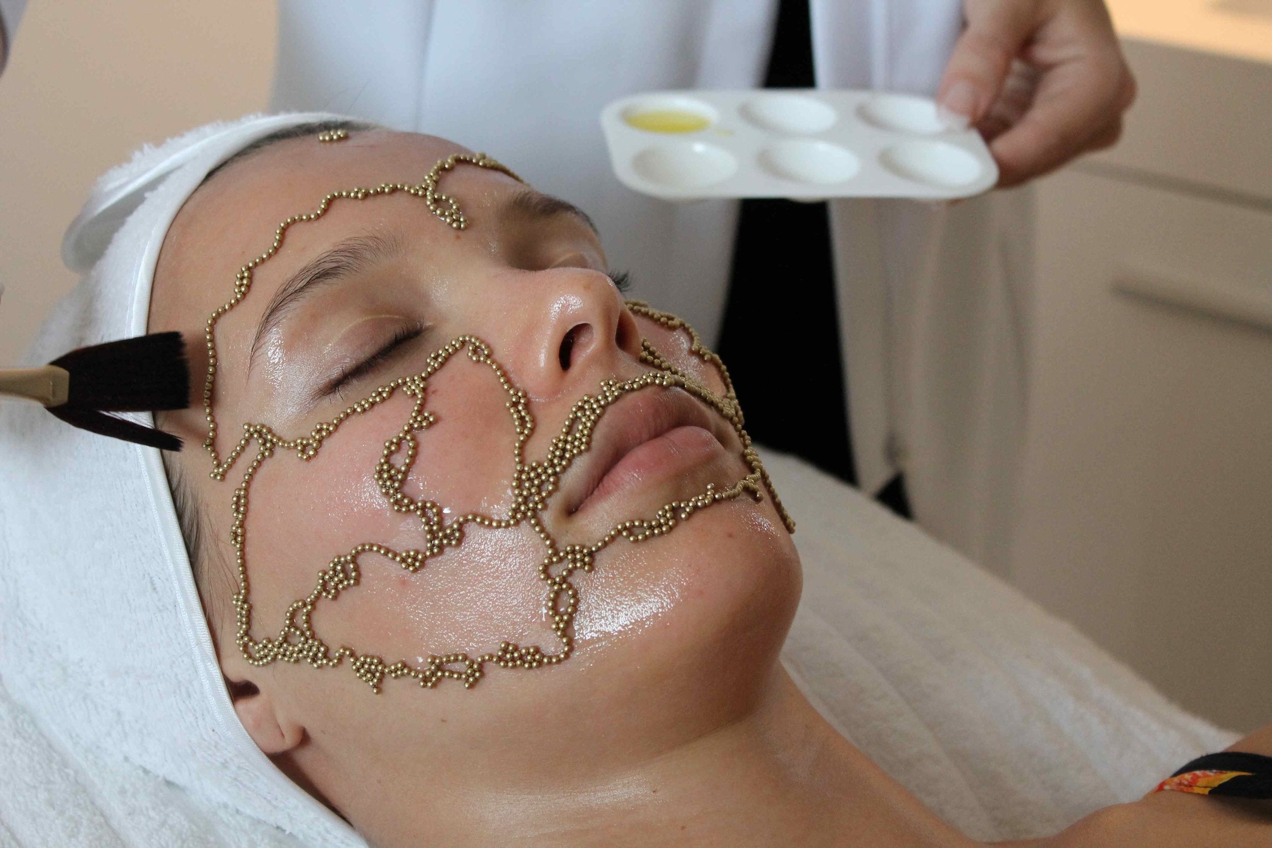 Treating Acne_ A Practitioners Perspective